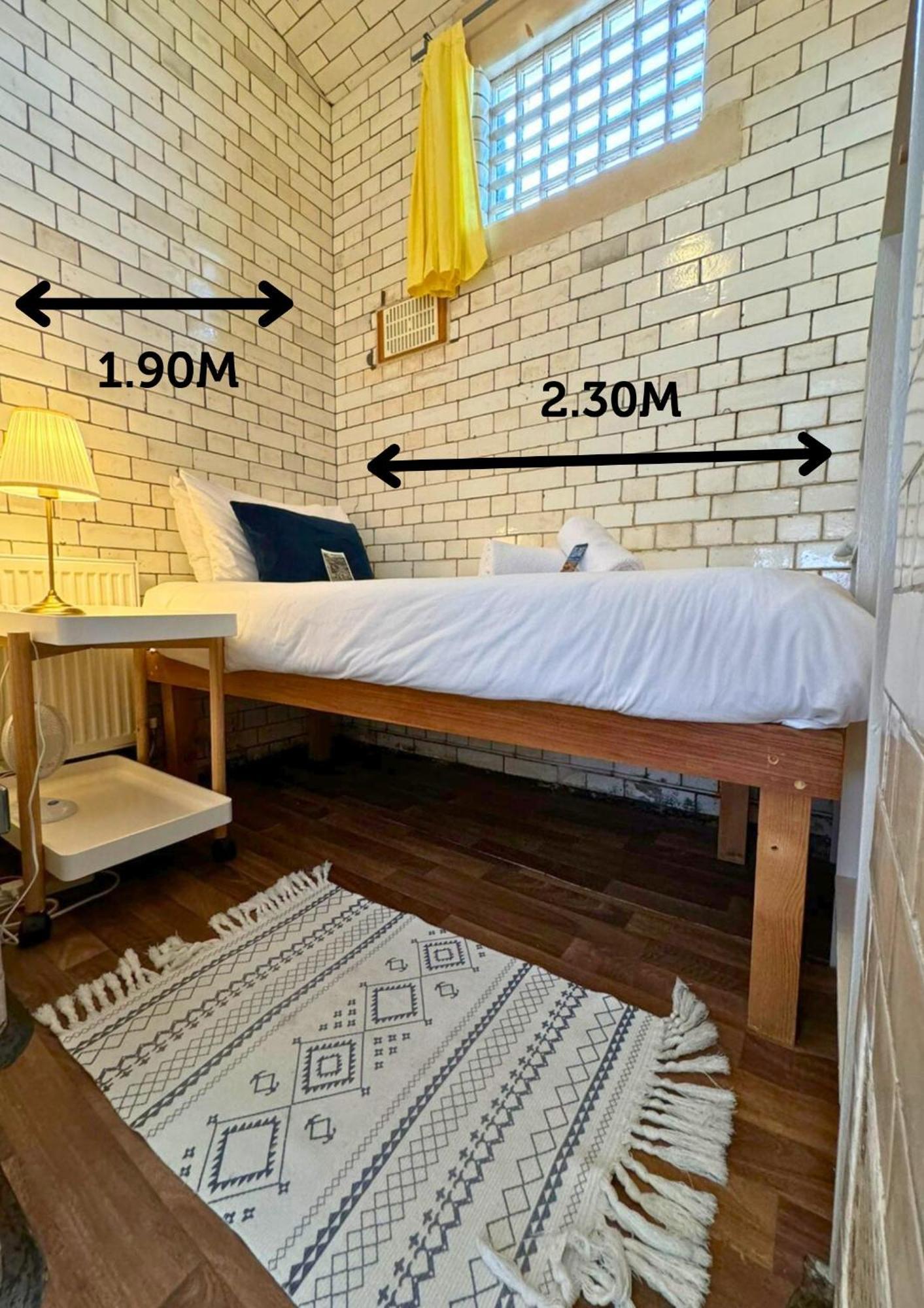 Lotus Guesthouse ลอนดอน ภายนอก รูปภาพ